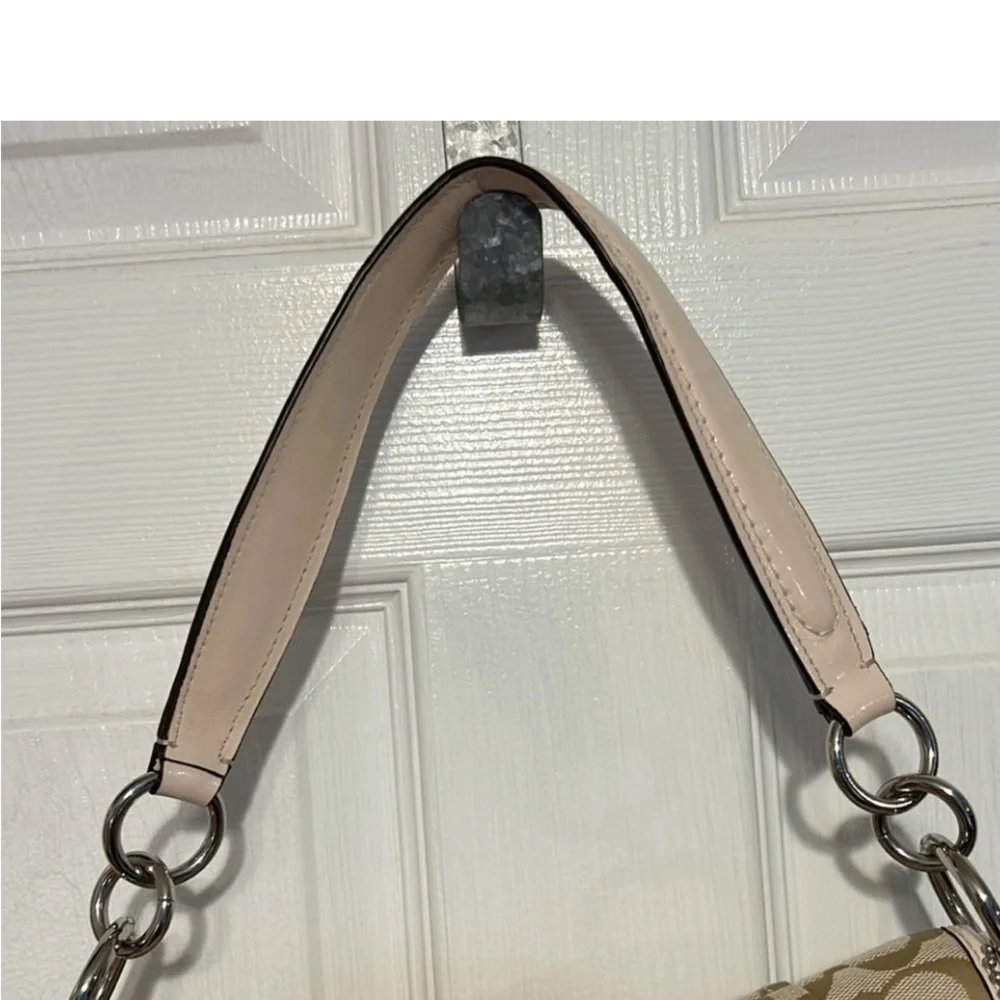 🌺🌸🌺VINTAGE COACH SHOULDER BAG GUC 🌺🌸🌺 - Picture 2 of 8